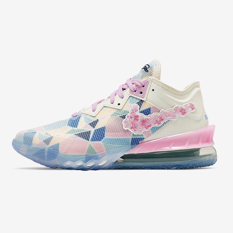 【スニダンで購入可】4/23・4/24発売 ATMOS × NIKE LEBRON 18 LOW "SAKURA" 抽選/定価/販売店舗まとめ 5枚目