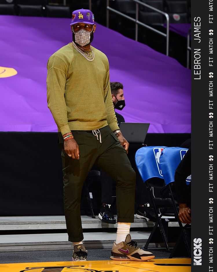 【スニダンで購入可】4/23・4/24発売 ATMOS × NIKE LEBRON 18 LOW "VIOTECH" 抽選/定価/販売店舗まとめ 3枚目