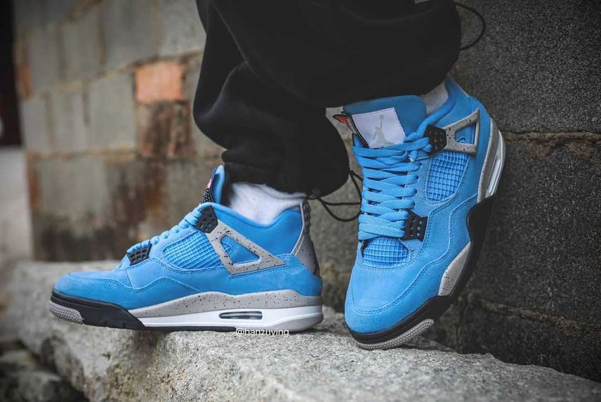 Air jordan top 4 powder blue