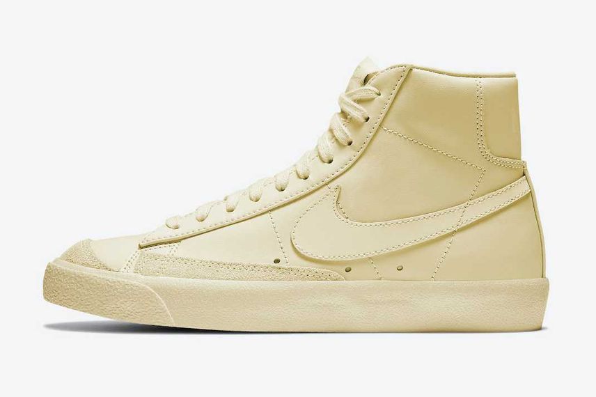 【海外4/30発売】NIKE WMNS BLAZER MID ’77 VTG "COCONUT MILK" 抽選/定価/販売店舗まとめ