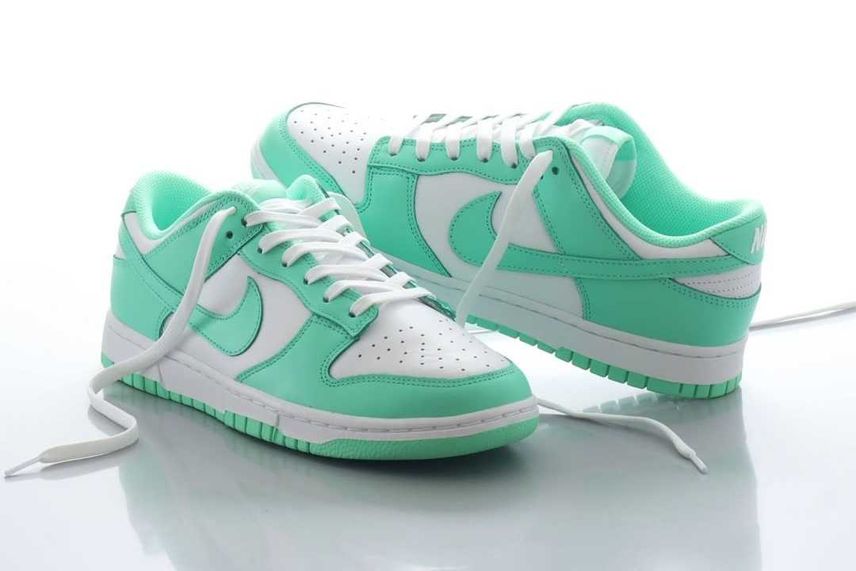 【スニダンで購入可】5/8・5/10発売 NIKE WMNS DUNK LOW "GREEN GLOW" 抽選/定価/販売店舗まとめ