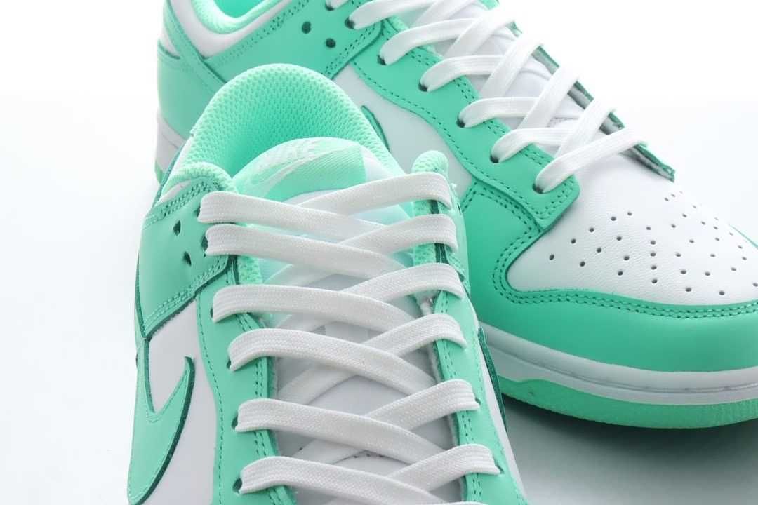 【スニダンで購入可】5/8・5/10発売 NIKE WMNS DUNK LOW "GREEN GLOW" 抽選/定価/販売店舗まとめ 2枚目