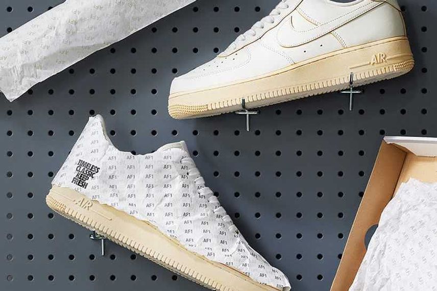 Nike Air Force 1 Low '07 LV8 Nike Air Force 1 Low '07 LV8