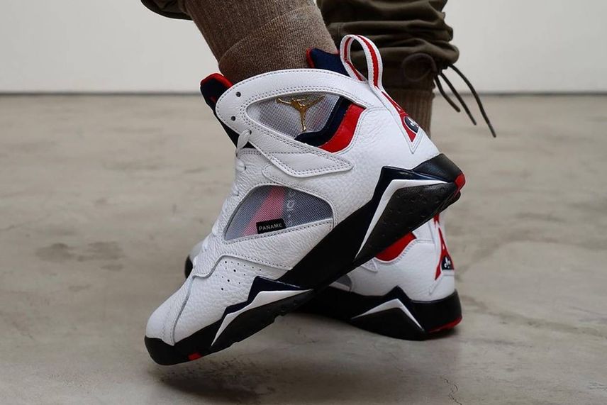 PSG × NIKE AIR JORDAN 7 RETROの新品/中古フリマ(通販)|スニダン