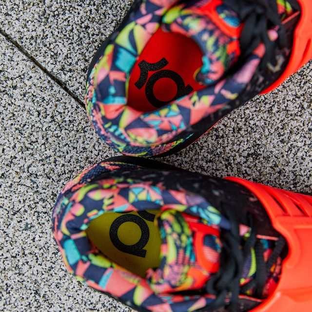 【スニダンで購入可】 5/21発売 NIKE KD14 "RED/BLACK" 発売 抽選/定価/販売店舗まとめ 3枚目