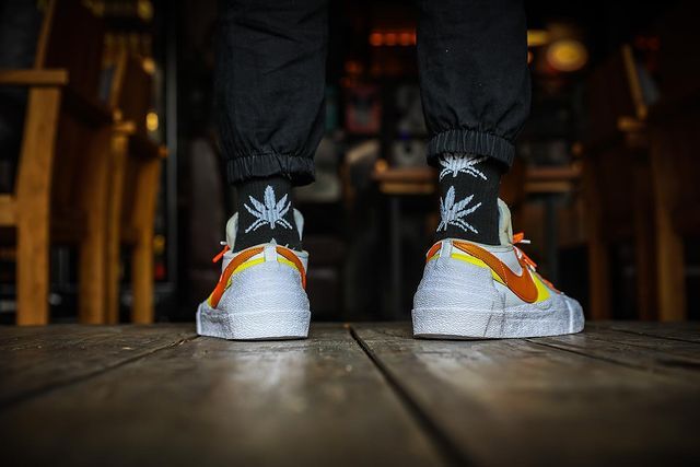 【スニダンで購入可】6/10発売 SACAI × NIKE BLAZER LOW 2COLORS 抽選/定価/販売店舗まとめ 24枚目