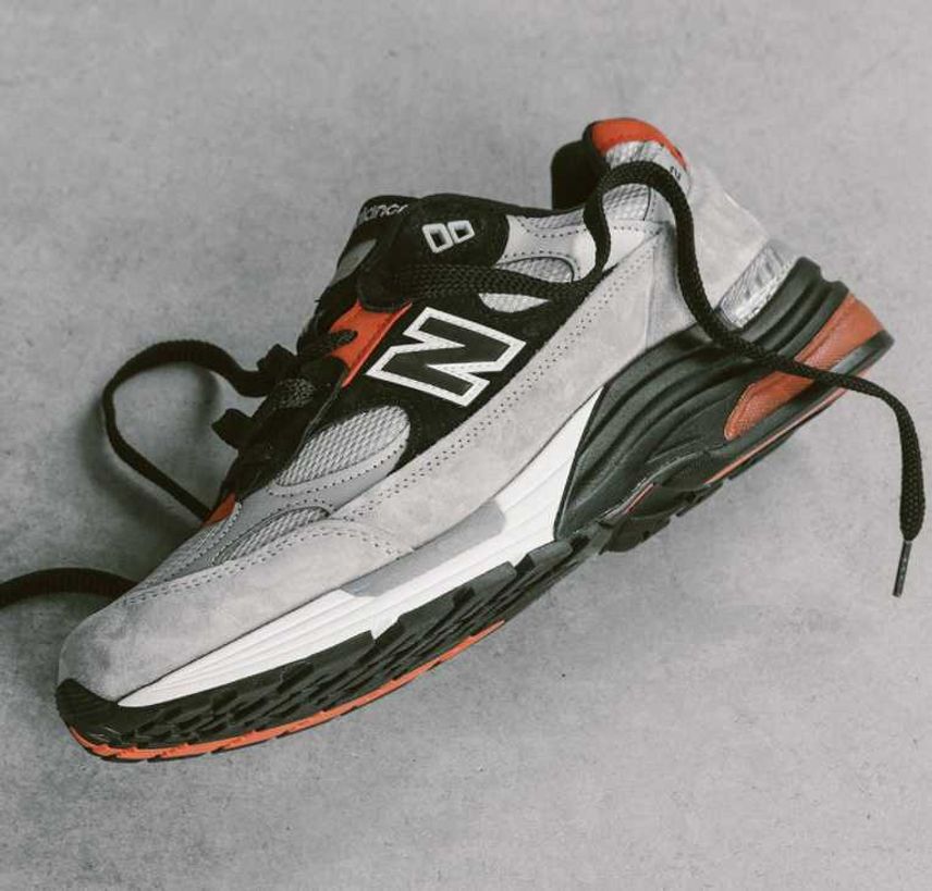 DTLR x ニューバランス 992 "ディスカバーアンドセレブレート"