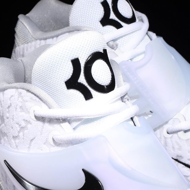 【スニダンで購入可】6/8 NIKE KD14 "WHITE" 抽選/定価/販売店舗まとめ 4枚目