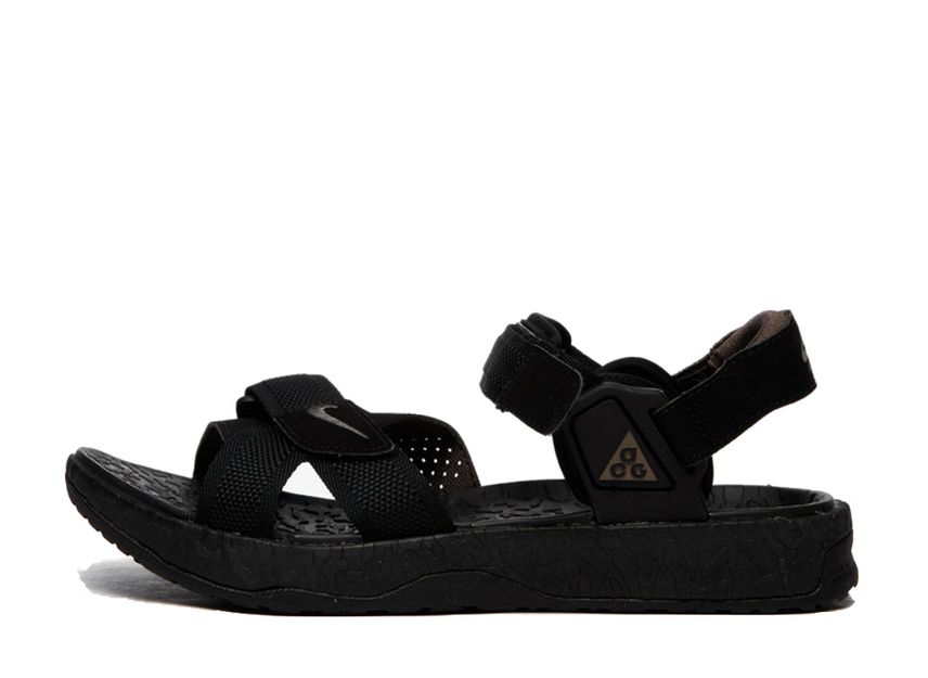 ナイキ ACG デシューツ+ "ブラック"