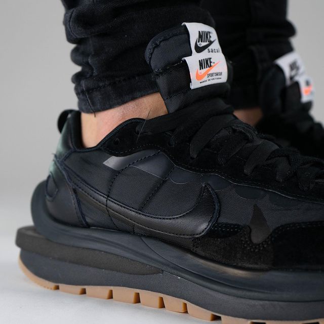 【スニダンで購入可】3/10発売 sacai × Nike Vapor Waffle 2colors 抽選/定価/販売店舗まとめ 10枚目