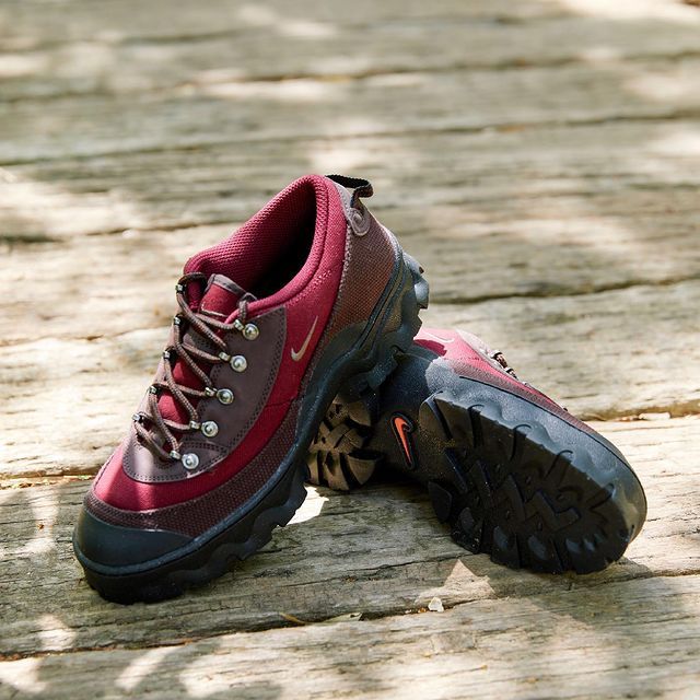 【スニダンで購入可】6/16発売 NIKE WMNS LAHAR LOW 2COLORS 抽選/定価/販売店舗まとめ 4枚目