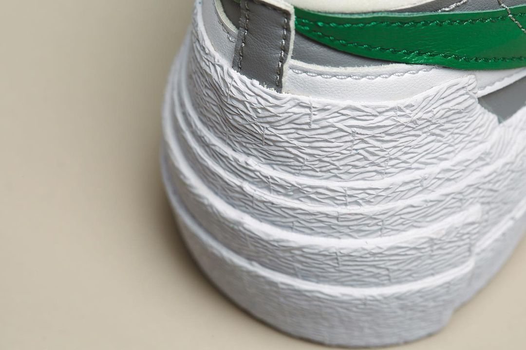 【スニダンで購入可】6/10発売 SACAI × NIKE BLAZER LOW 2COLORS 抽選/定価/販売店舗まとめ 12枚目