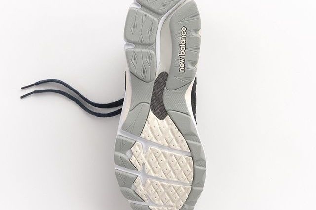 【スニダンで購入可】6/8発売 KITH RONNIE FIEG × NEW BALANCE M990V3 "GENESIS/NAVY" 抽選/定価/販売店舗まとめ 9枚目