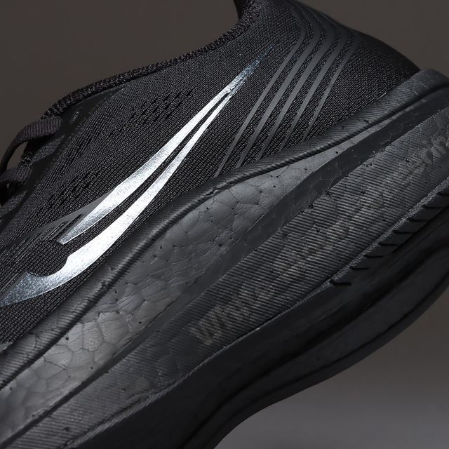 【販売リンクあり】6/22発売 WHITE MOUNTAINEERING WM × SAUCONY SNEAKER "ENDORPHINE PRO 2"  抽選/定価/販売店舗まとめ 3枚目