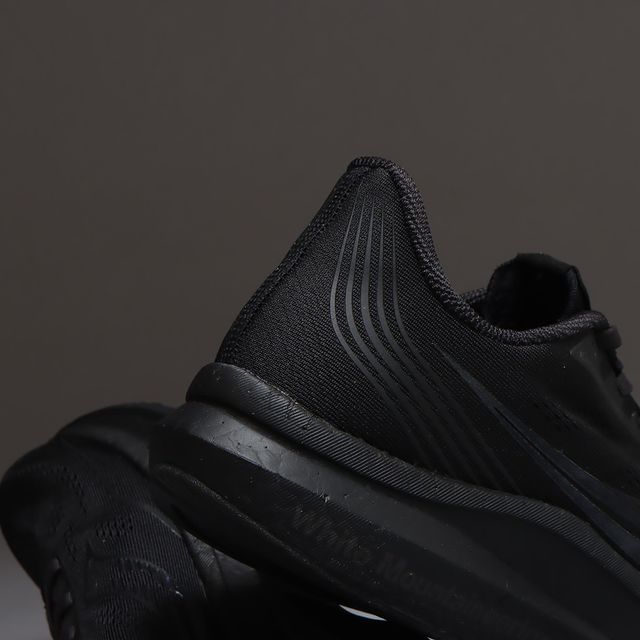 【販売リンクあり】6/22発売 WHITE MOUNTAINEERING WM × SAUCONY SNEAKER "ENDORPHINE PRO 2"  抽選/定価/販売店舗まとめ 4枚目