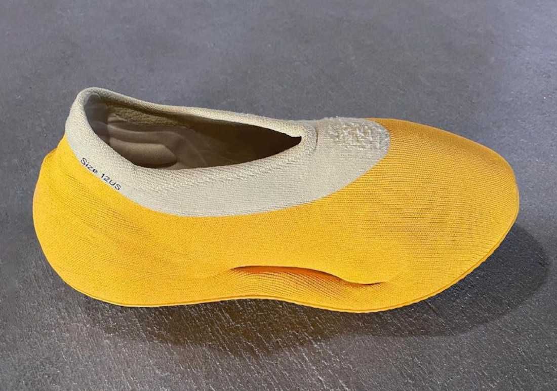 【リーク】海外9/23発売 adidas YEEZY Knit Runner "Case Power Yellow" 抽選/定価/販売店舗まとめ