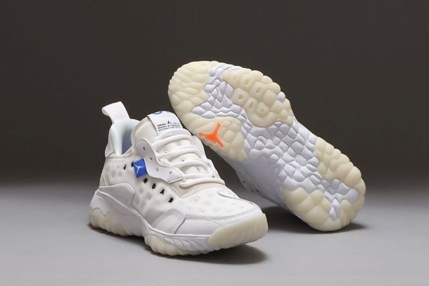 【スニダンで購入可】7/2発売 NIKE WMNS JORDAN DELTA 2 "WHITE/ROYAL BLUE" 抽選/定価/販売店舗まとめ