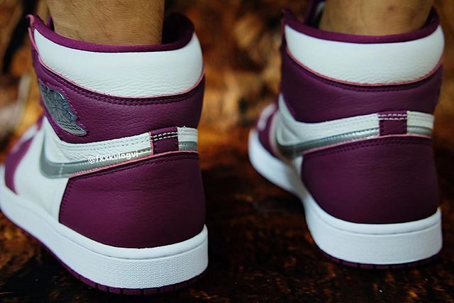 【スニダンで購入可】11/20発売 Nike Air Jordan 1 High OG "Bordeaux" 抽選/定価/販売店舗まとめ 19枚目
