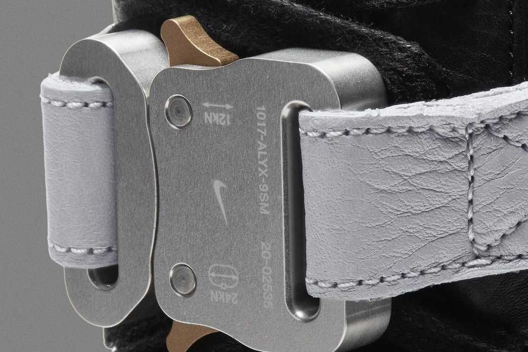 【スニダンで購入可】7/9発売 ALYX MATTHEW M WILLIAMS × NIKE AIR FORCE 1 HIGH 2COLORS 抽選/定価/販売店舗まとめ 4枚目