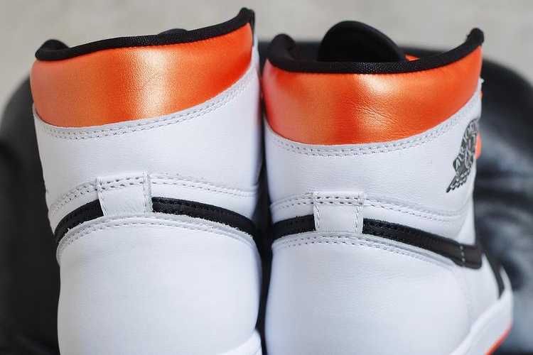 【スニダンで購入可】7/26発売 NIKE AIR JORDAN 1 HIGH OG "ELECTRO ORANGE" 抽選/定価/販売店舗まとめ 8枚目