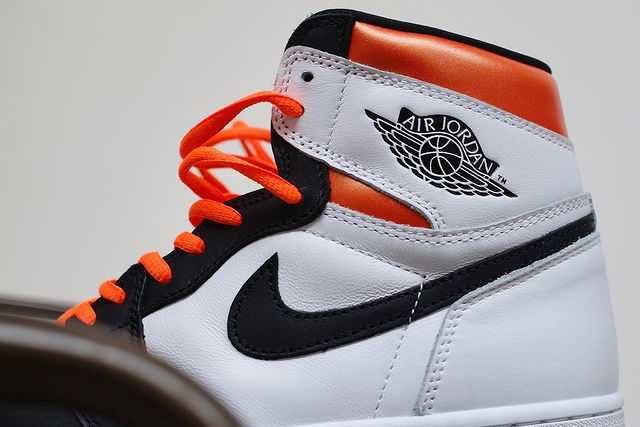【スニダンで購入可】7/26発売 NIKE AIR JORDAN 1 HIGH OG "ELECTRO ORANGE" 抽選/定価/販売店舗まとめ 6枚目