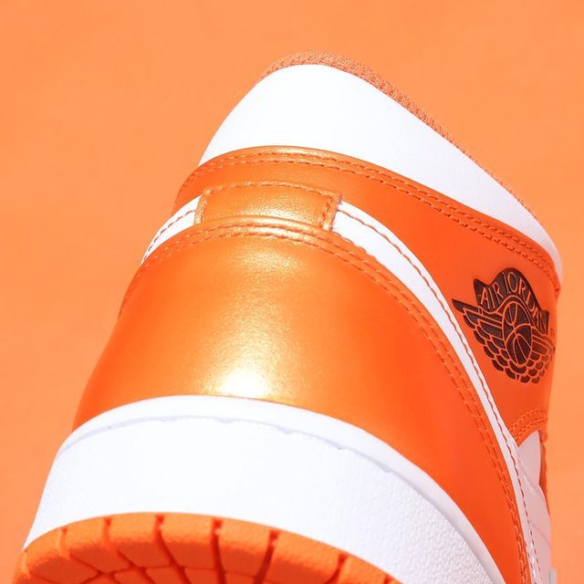 【スニダンで購入可】7/19発売 NIKE AIR JORDAN 1 MID "WHITE/METALLIC ORANGE" 抽選/定価/販売店舗まとめ 4枚目