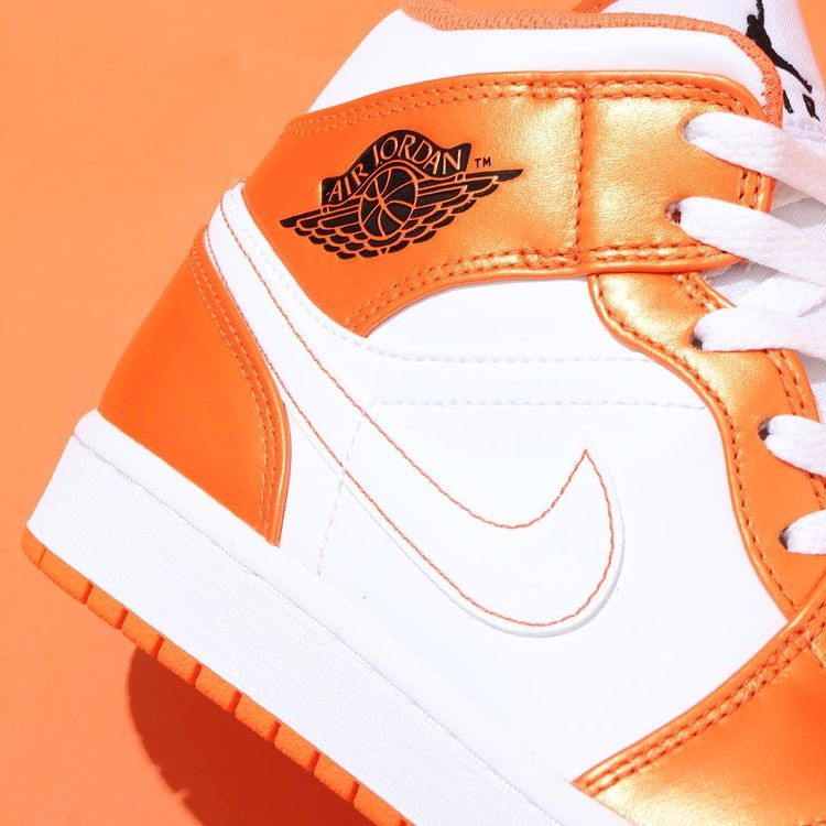 【スニダンで購入可】7/19発売 NIKE AIR JORDAN 1 MID "WHITE/METALLIC ORANGE" 抽選/定価/販売店舗まとめ 2枚目