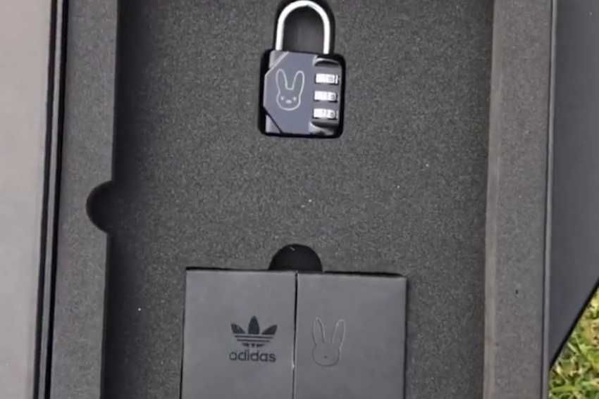 【スニダンで購入可】8/17発売 BAD BUNNY × ADIDAS FORUM ’84 LOW "CORE BLACK"  抽選/定価/販売店舗まとめ 4枚目