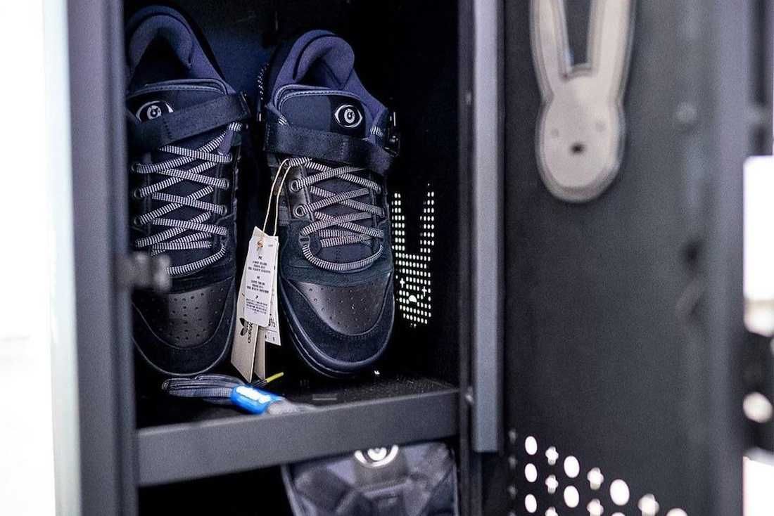 【スニダンで購入可】8/17発売 BAD BUNNY × ADIDAS FORUM ’84 LOW "CORE BLACK"  抽選/定価/販売店舗まとめ 3枚目