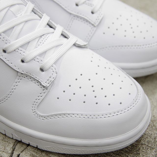 【販売リンクあり】7/9発売 Nike WMNS Dunk Low "Triple White" 抽選/定価/販売店舗まとめ 6枚目