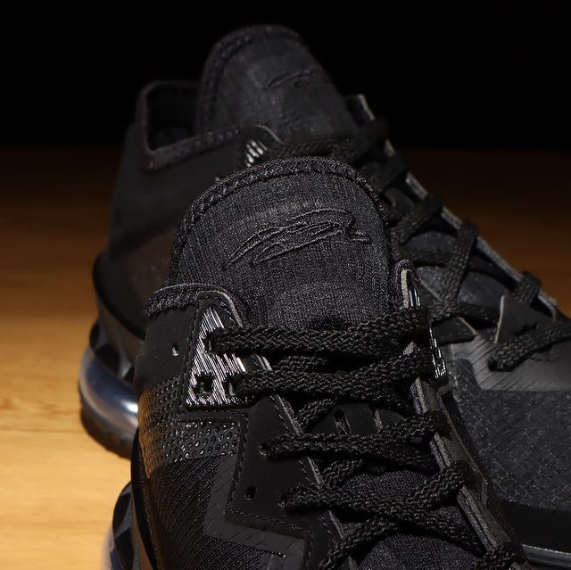 【販売リンクあり】7/25・7/26発売 NIKE LEBRON 18 LOW "BLACK" 抽選/定価/販売店舗まとめ 2枚目