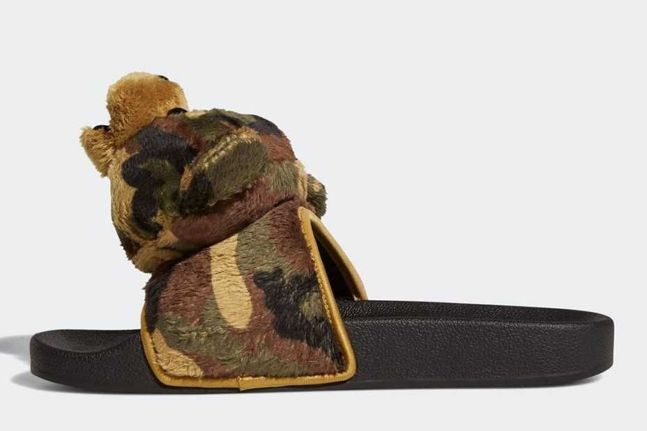 【スニダンで購入可】11/1・11/11・11/12発売 Jeremy Scott × adidas originals adilette Teddy 2colors  抽選/定価/販売店舗まとめ 9枚目