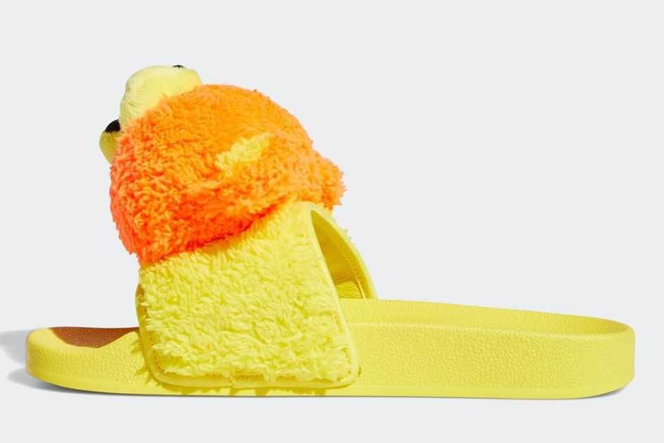 【スニダンで購入可】11/1・11/11・11/12発売 Jeremy Scott × adidas originals adilette Teddy 2colors  抽選/定価/販売店舗まとめ 8枚目