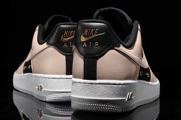 【スニダンで購入可】7/23発売 NIKE AIR FORCE 1 LOW METALLIC PACK  抽選/定価/販売店舗まとめ 5枚目
