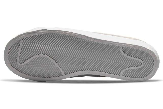 【販売リンクあり】NIKE WMNS BLAZER LOW '77 "WHITE/RATTAN" 抽選/定価/販売店舗まとめ 6枚目