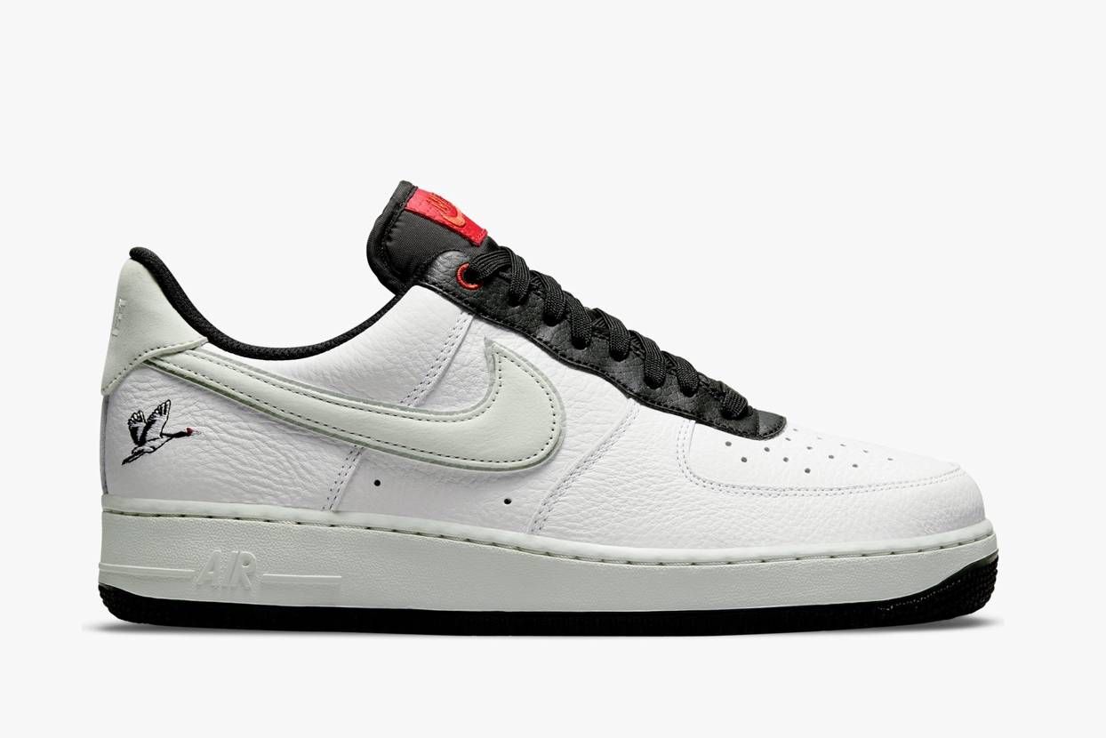 【スニダンで購入可】8/30発売 NIKE AIR FORCE 1  '07 LOW LX "WHITE/CHILE RED" 抽選/定価/販売店舗まとめ 8枚目