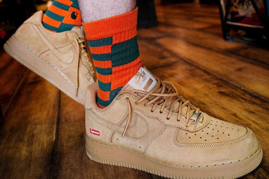 Supreme × Nike Air Force 1 Low