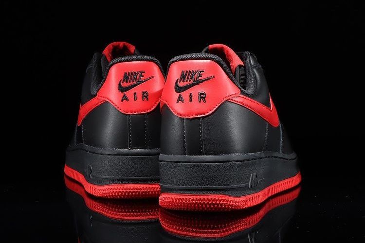 【スニダンで購入可】NIKE AIR FORCE 1 LOW "BLACK RED" 抽選/定価/販売店舗まとめ 3枚目