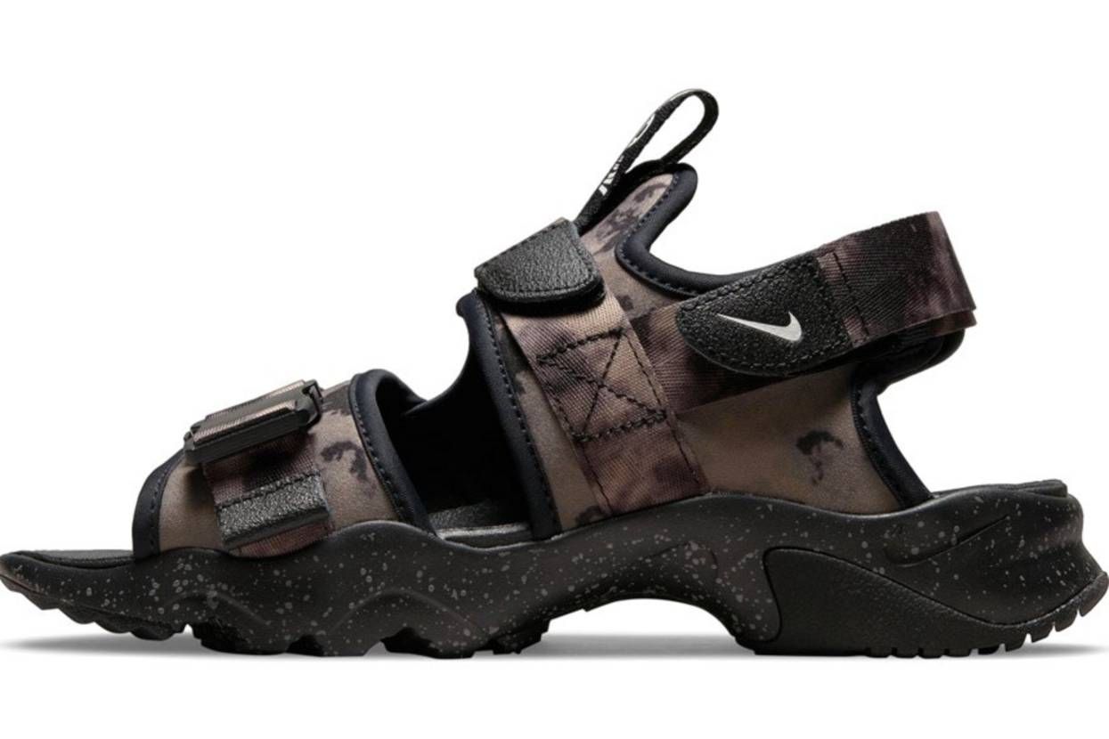 【スニダンで購入可】8/19発売 NIKE WMNS CANYON SANDAL 抽選/定価/販売店舗まとめ 3枚目