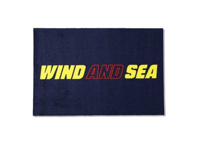 SNKRDUNK × WIND AND Sneaker Mat