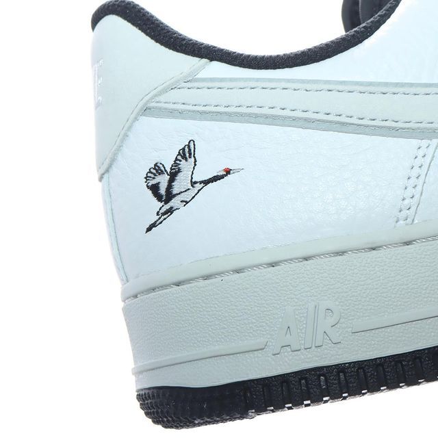 【スニダンで購入可】8/30発売 NIKE AIR FORCE 1  '07 LOW LX "WHITE/CHILE RED" 抽選/定価/販売店舗まとめ 4枚目