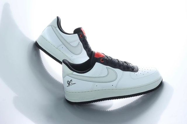 【スニダンで購入可】8/30発売 NIKE AIR FORCE 1  '07 LOW LX "WHITE/CHILE RED" 抽選/定価/販売店舗まとめ 2枚目