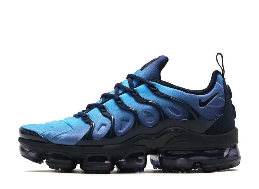 Nike air vapormax plus size 6.5 sales
