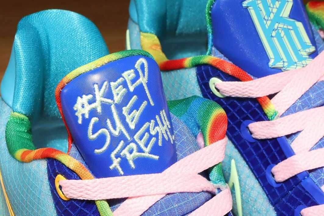 【スニダンで購入可】9/3発売 NIKE KYRIE LOW 4 "KEEP SUE FRESH" 抽選/定価/販売店舗まとめ 2枚目