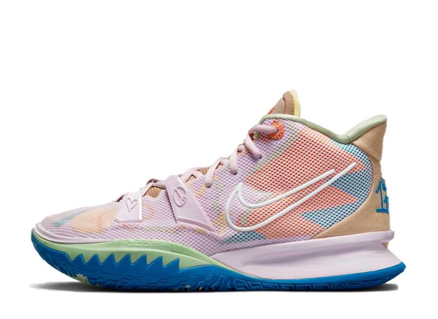 Nike Kyrie 7