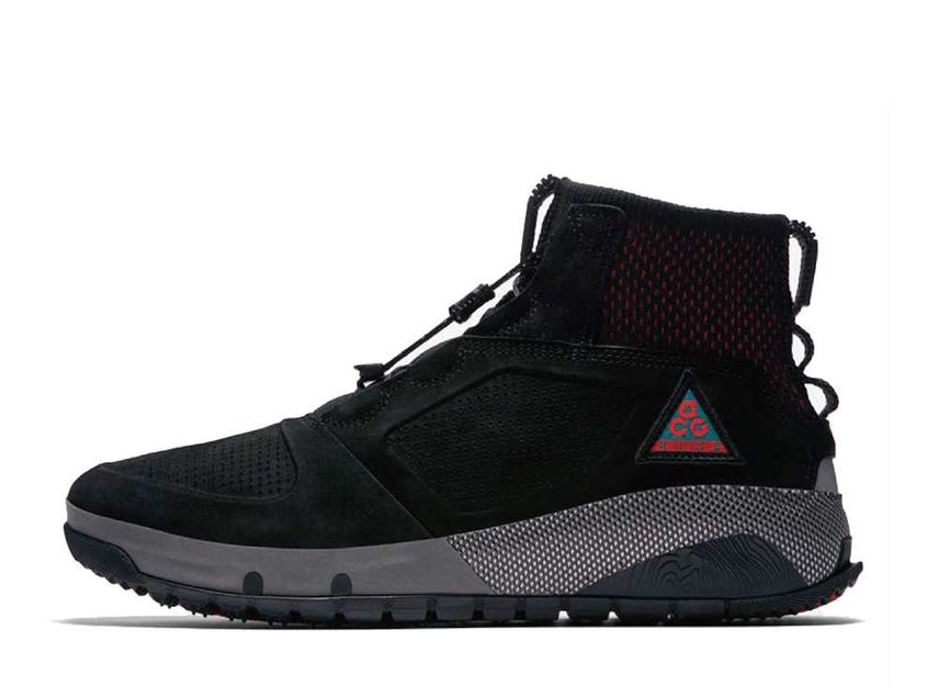 ナイキ ACG ラックル リッジ "ブラック ハバネロ レッド