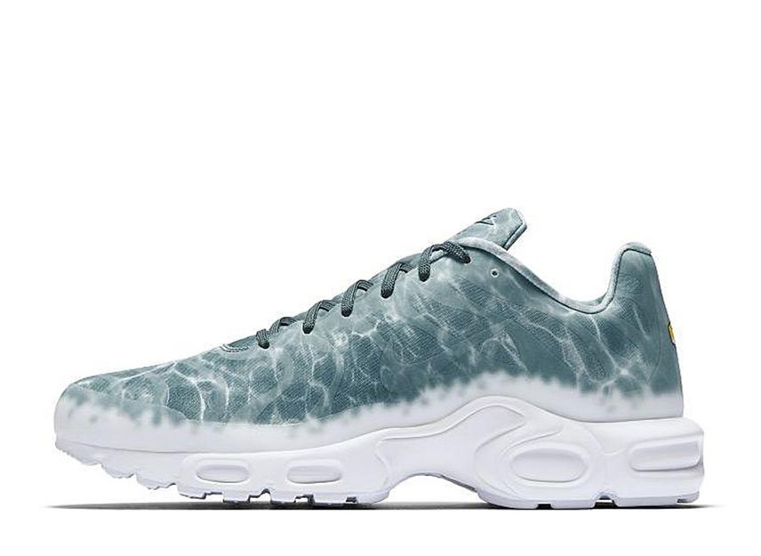 NIKE AIR MAX PLUS GPX PREMIUM MINERAL TEAL