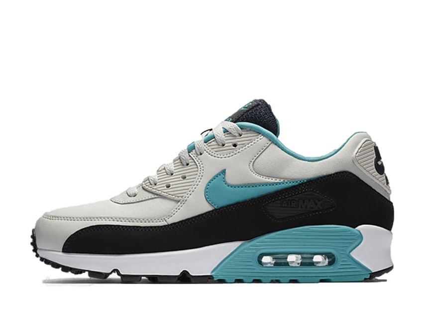 NIKE AIR MAX 90 ESSENTIAL