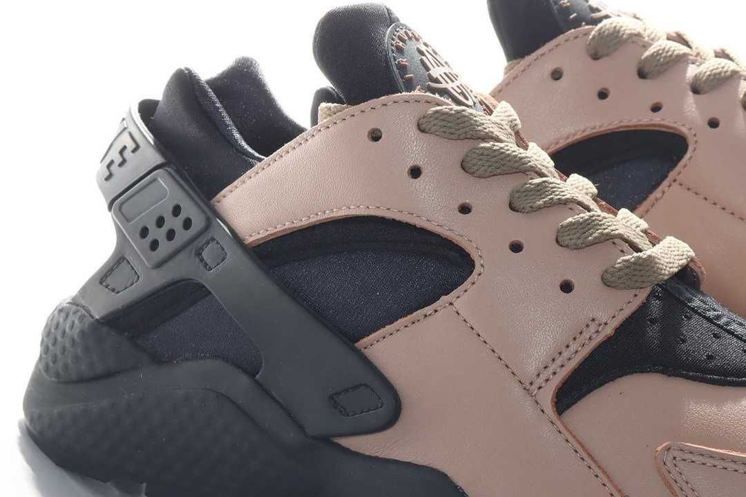 【スニダンで購入可】9/10発売 NIKE AIR HUARACHE LE "TOADSTOOL" 抽選/定価/販売店舗まとめ 2枚目