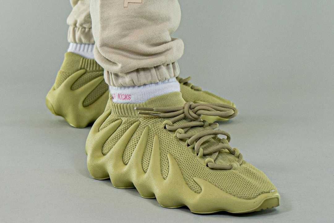 【スニダンで購入可】12/17発売 adidas YEEZY 450 "Resin" 抽選/定価/販売店舗まとめ 6枚目